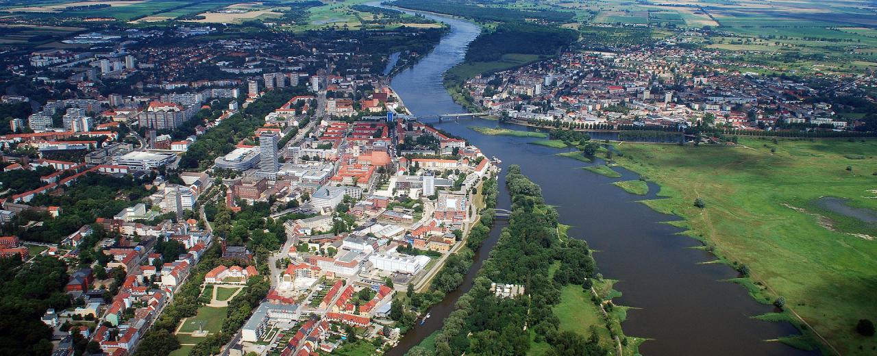 Luftbild von Frankfurt (Oder) und SłubiceBy Willi Wallroth - Own work, CC0, https://commons.wikimedia.org/w/index.php?curid=15975694
